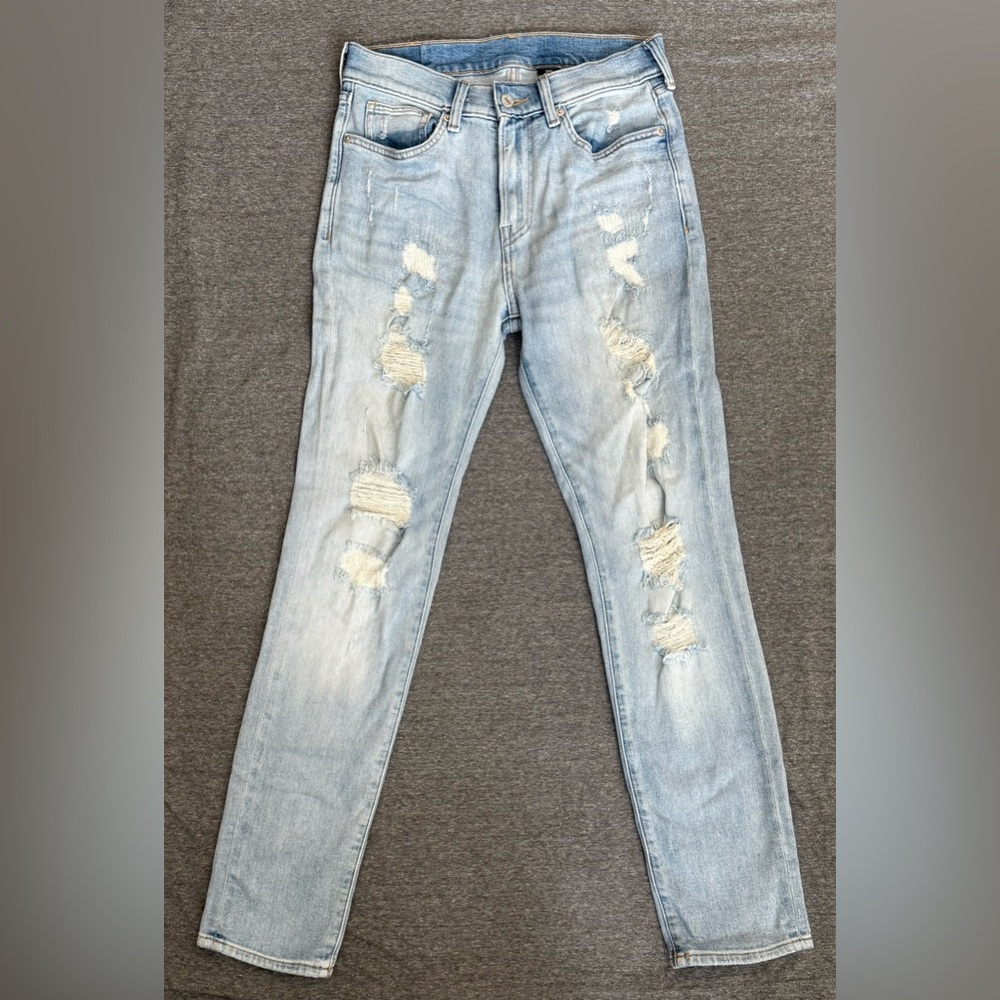 H&M Skinny Coupe Moulante & Denim Jeans
Men’s Ripped Jeans
Light Wash
30|32
